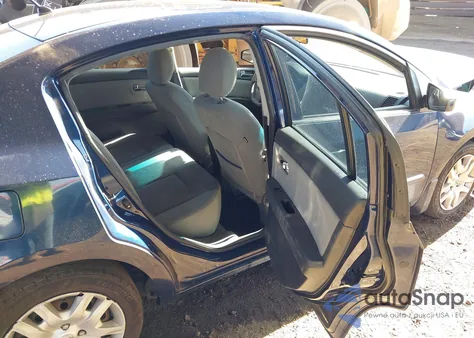 2012 Nissan Sentra 2.0 S из США, поврежденный, VIN 3N1AB6AP4CL654099